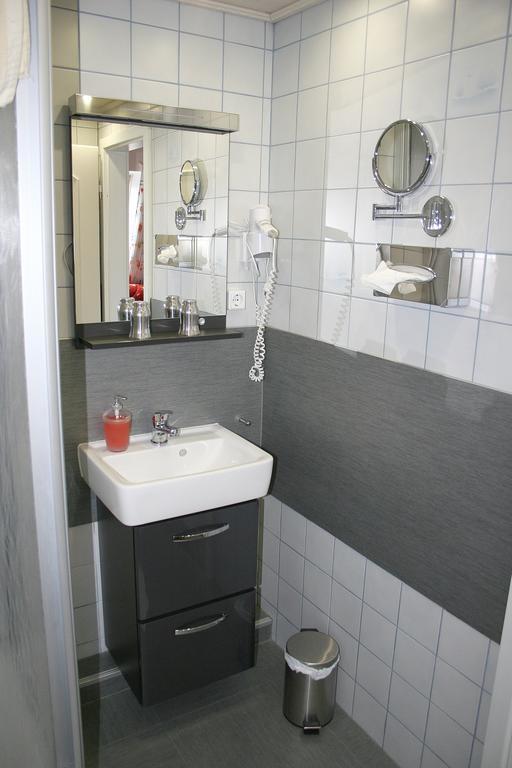 Gaestehaus Gudrun Теннінг Номер фото